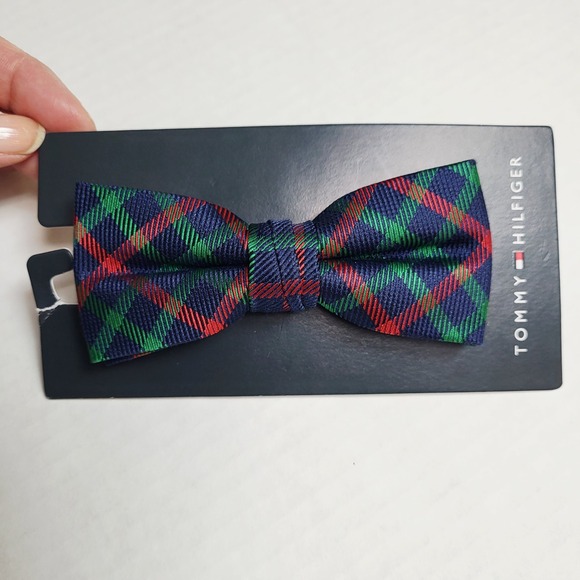 Tommy Hilfiger Other - Tommy Hilfiger Kids Plaid Bow Tie Preppy Neckwear Blue Red Green Adjustable NWT